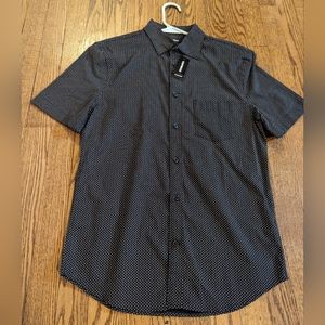 NWT Men Short Sleeve Button Down Shirt